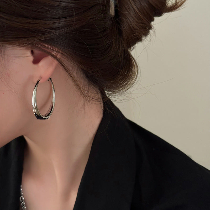 Minimalist Mirror-Polish Statement Hoops - Effortless Elegance Duo-Size Earrings